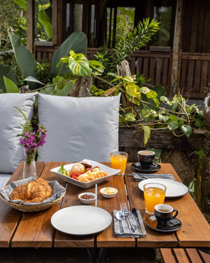 Nienté Bali Villa Penebel Bagian luar foto